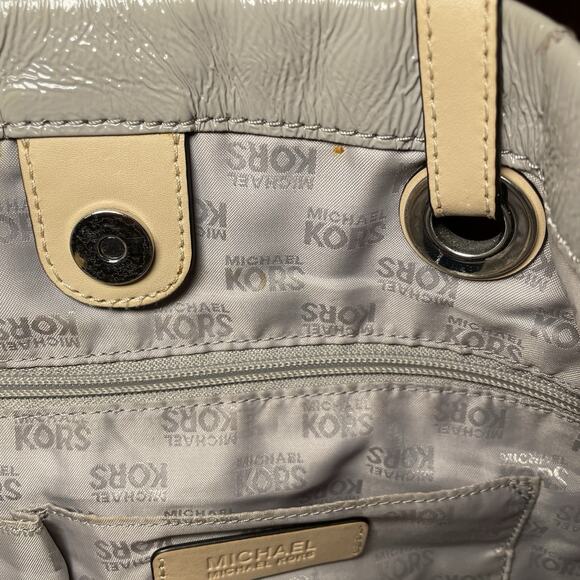Michael Kors - Medium shoulder tote bag - Light gray - Pre-owned, fair condition - Picture 7 of 10